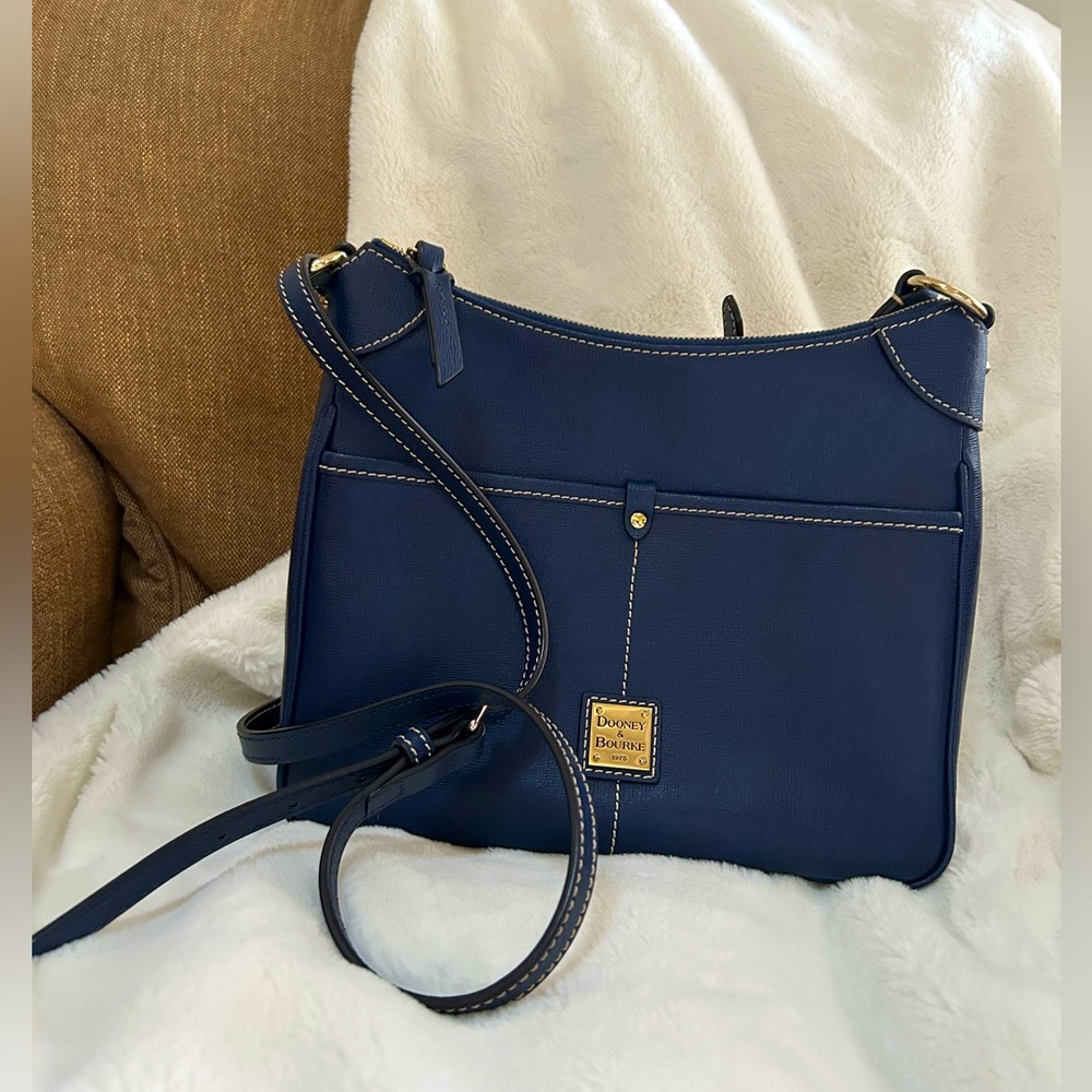 Dooney & Bourke Kimberly Crossbody Leather Purse